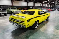 1971-Plymouth-Duster-Curious Yellow-VL29C1B233577-37.jpg
